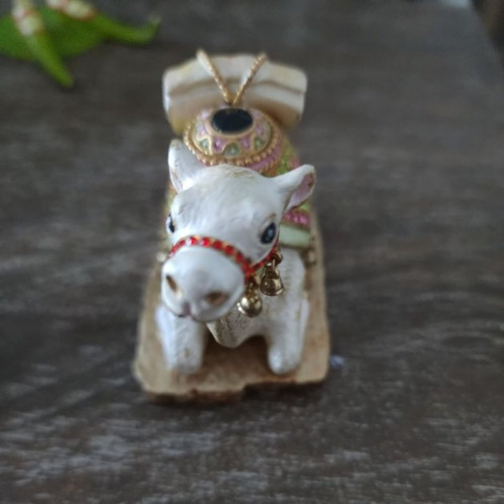 RUCINNI ENAMEL CAMEL TRINKET BOX WITH SWAROVSKI CRYSTALS